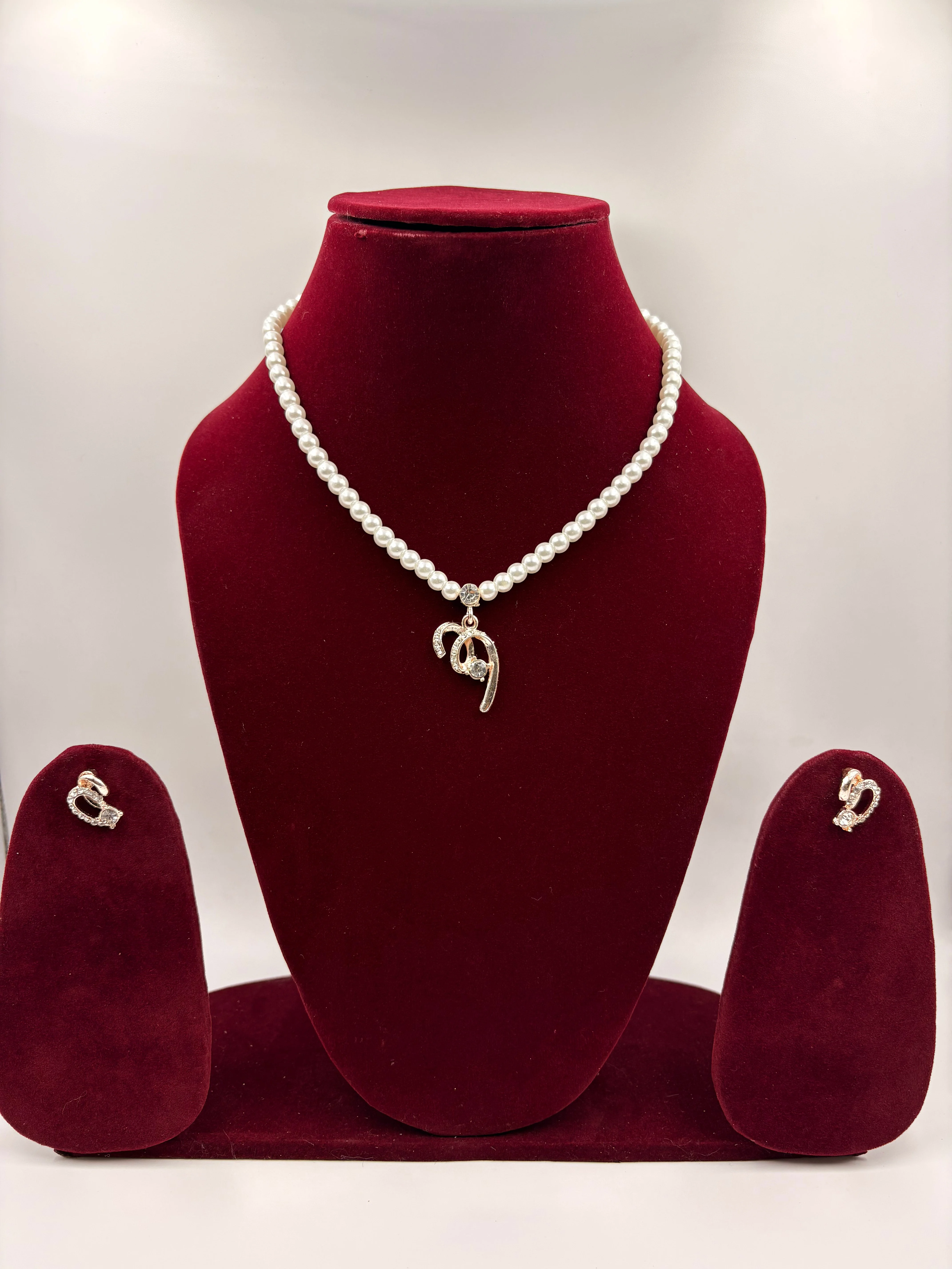 Elegant Pearl Pendant Necklace (Rose Gold Finish) – Fashion Jewellery