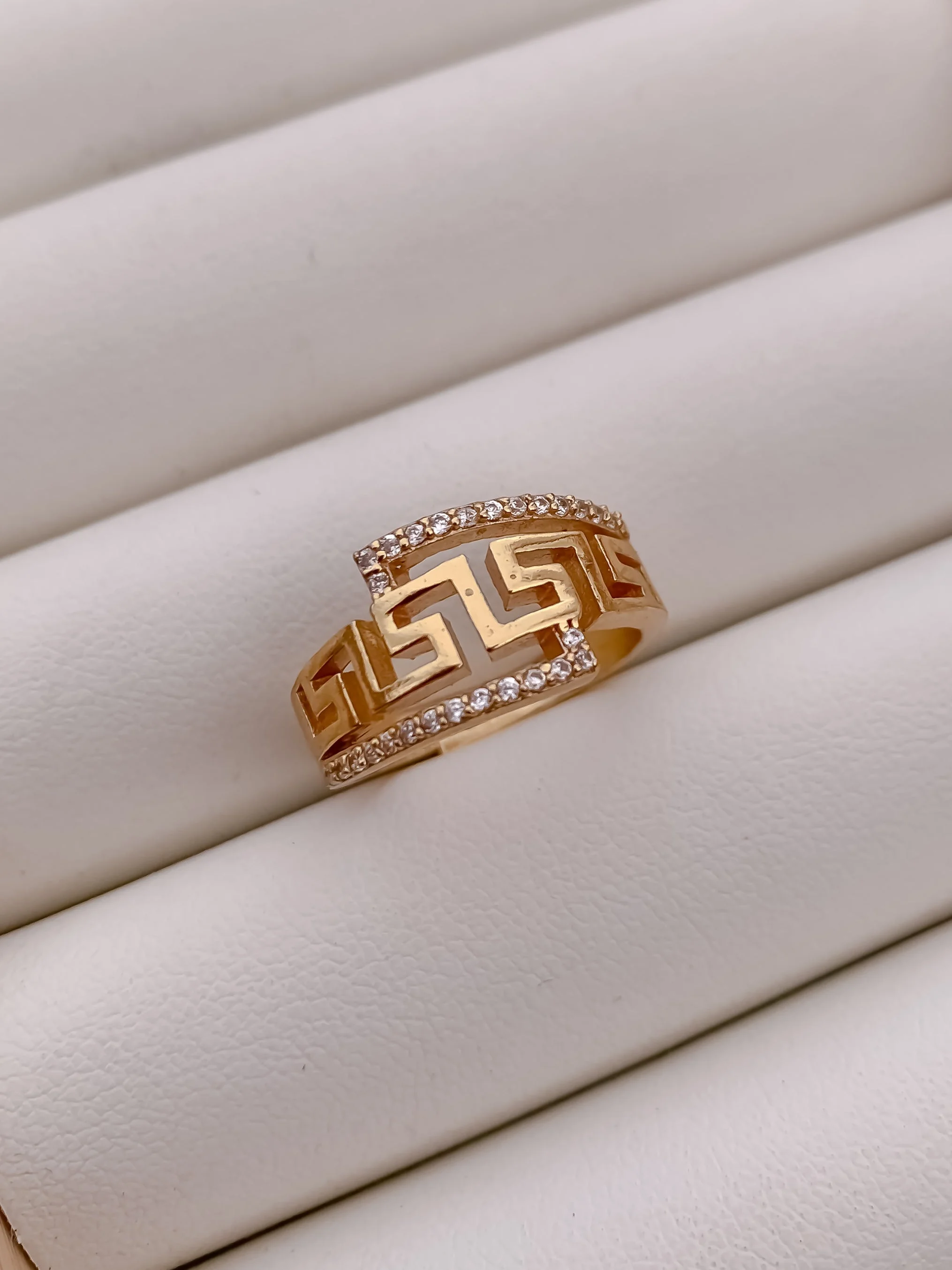 Elegant Adjustable Fancy Gold-Plated Ring