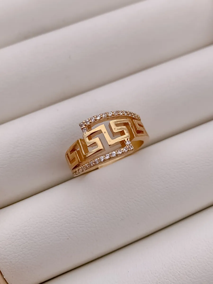 Elegant Adjustable Fancy Gold-Plated Ring