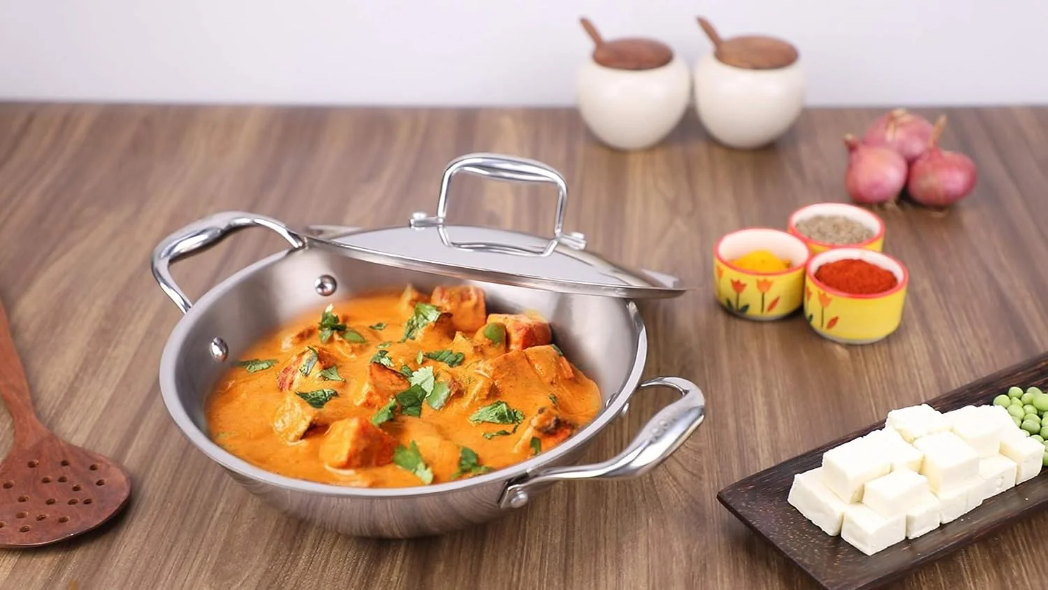 Vinod D Platinum Triply Stainless Steel Kadai with Stainless Steel Lid 2.5 litres Capacity (24 cm Diameter) - image 4