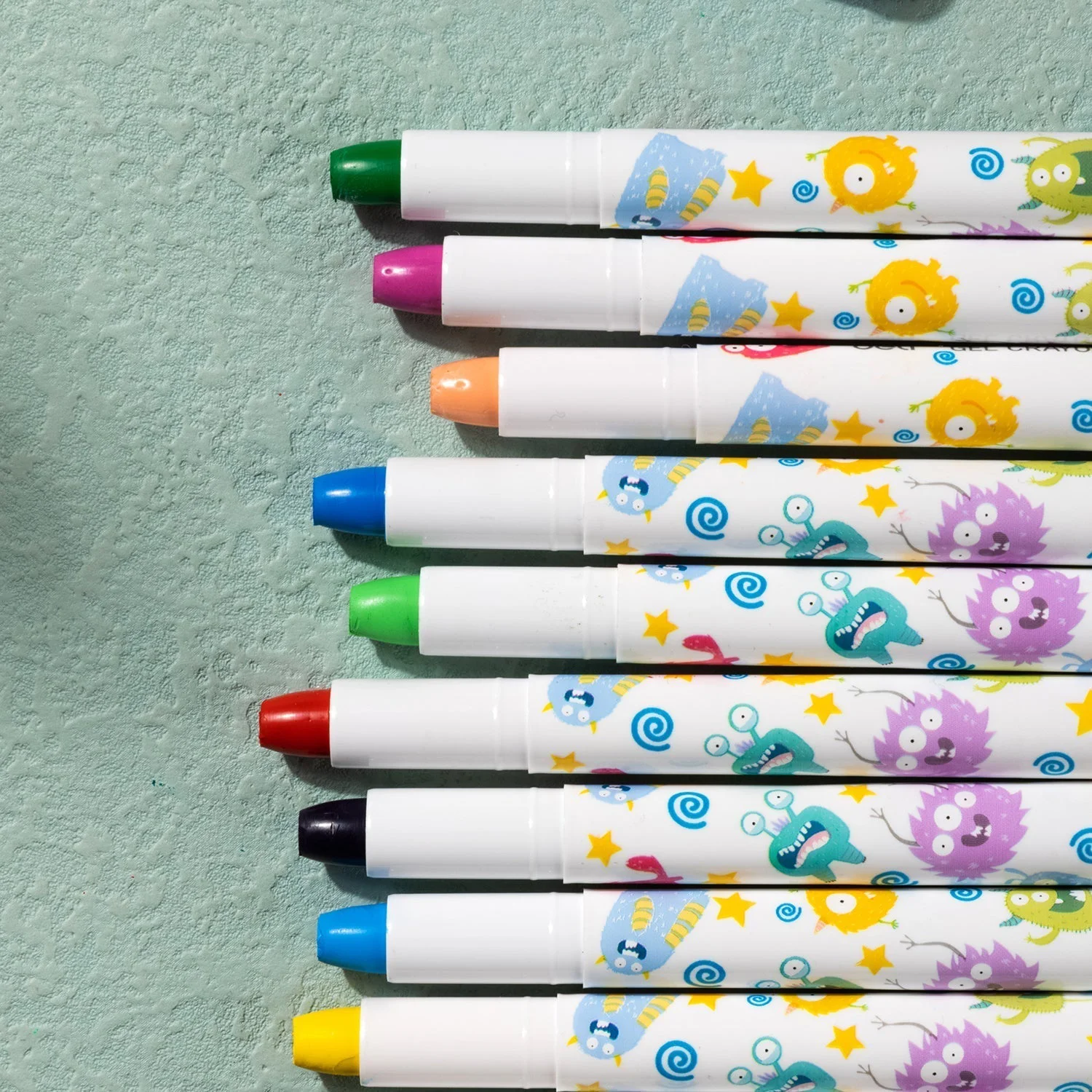 DELI EC211-12 GEL CRAYON SET - Color May Vary