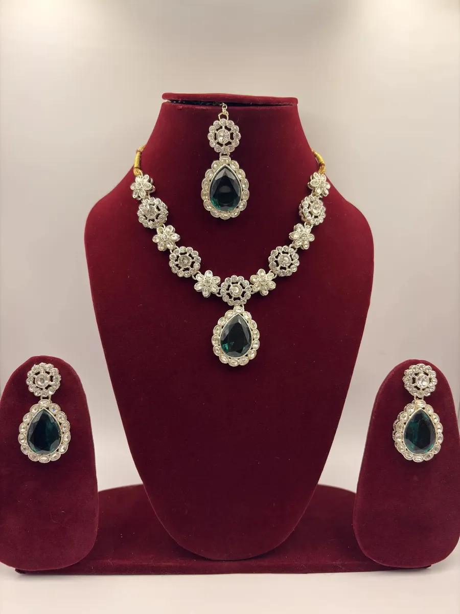 Teardrop Stone Necklace Set – Artificial Jewellery for Women | Arveeta