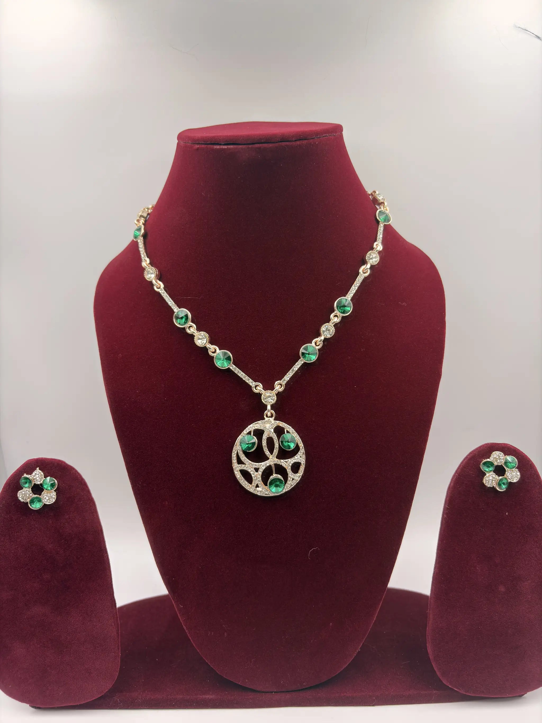 Green Stone Circular Pendant Necklace Set – Artificial Jewellery for Women
