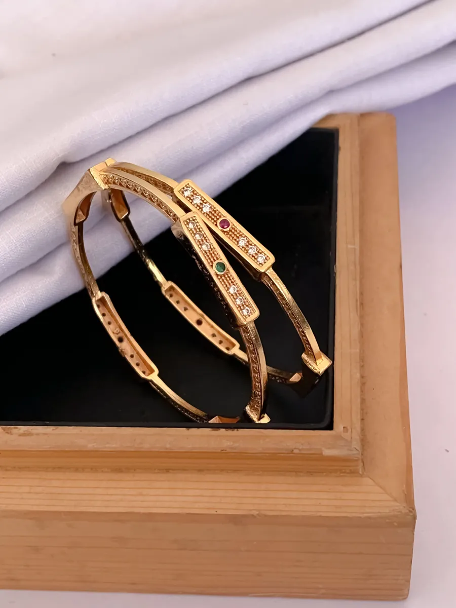Buy 1 Get 1 Free - Savitri Bangles (set of 2 )