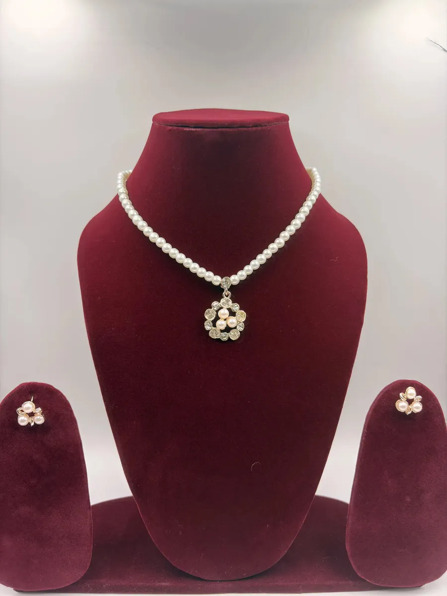 Pearl Necklace with Round Pendant Set Of Three – Artificial Jewellery