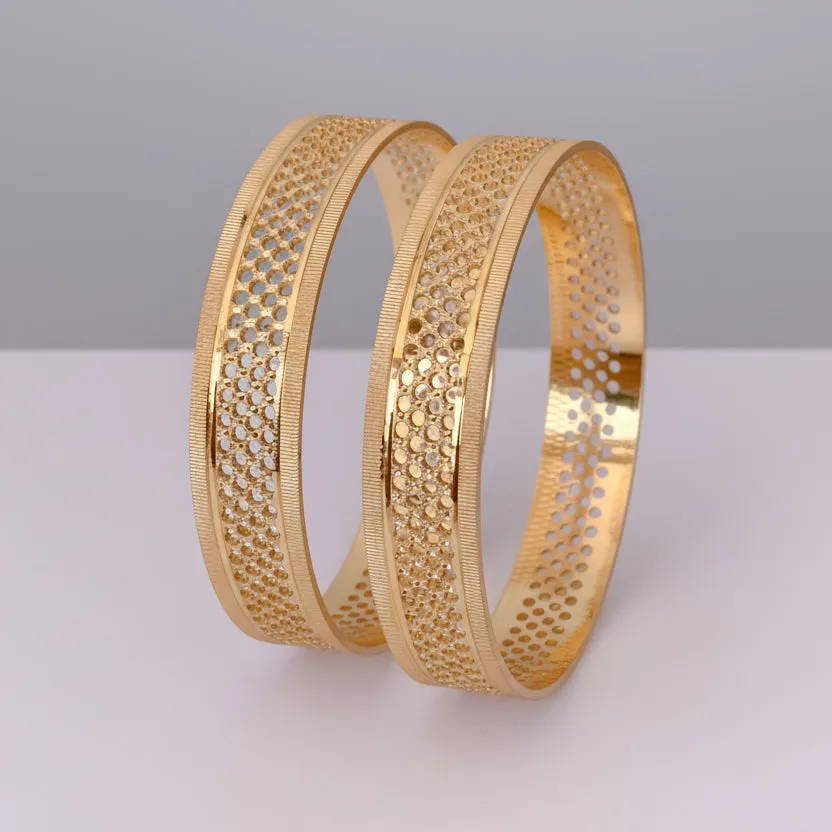 Buy 1 Get 1 Free - Aadhya Bangles (Set of 2)
