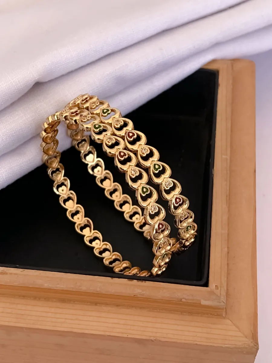 Buy 1 Get 1 Free - Roopa Bangles (set of 2 )
