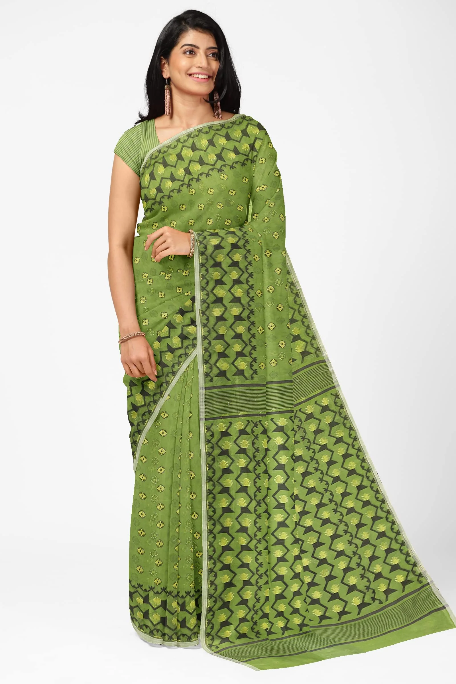 Saree Niketan Women's Traditional Bengal Cotton Silk Dhakai Jamdani Saree. (Green) - image 5