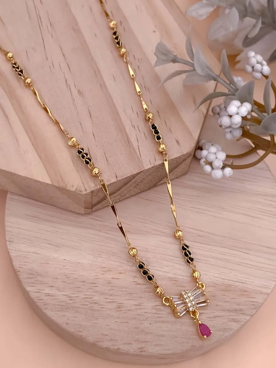 Buy 1 Get 1 Free - Elegant Black Beads Bow Pendant Necklace for Women
