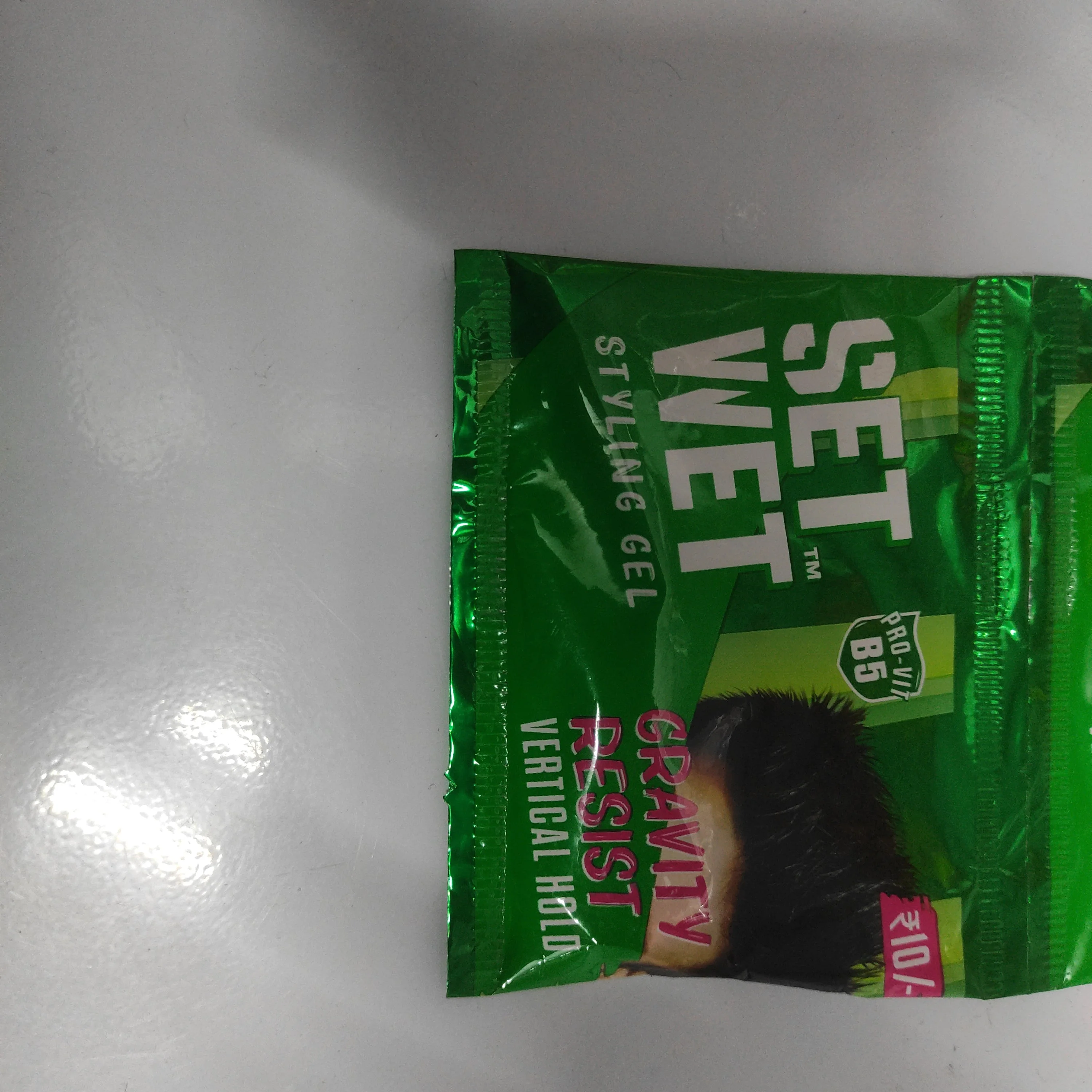 Set Wet Styling Gel Vertical Hold, 10ml