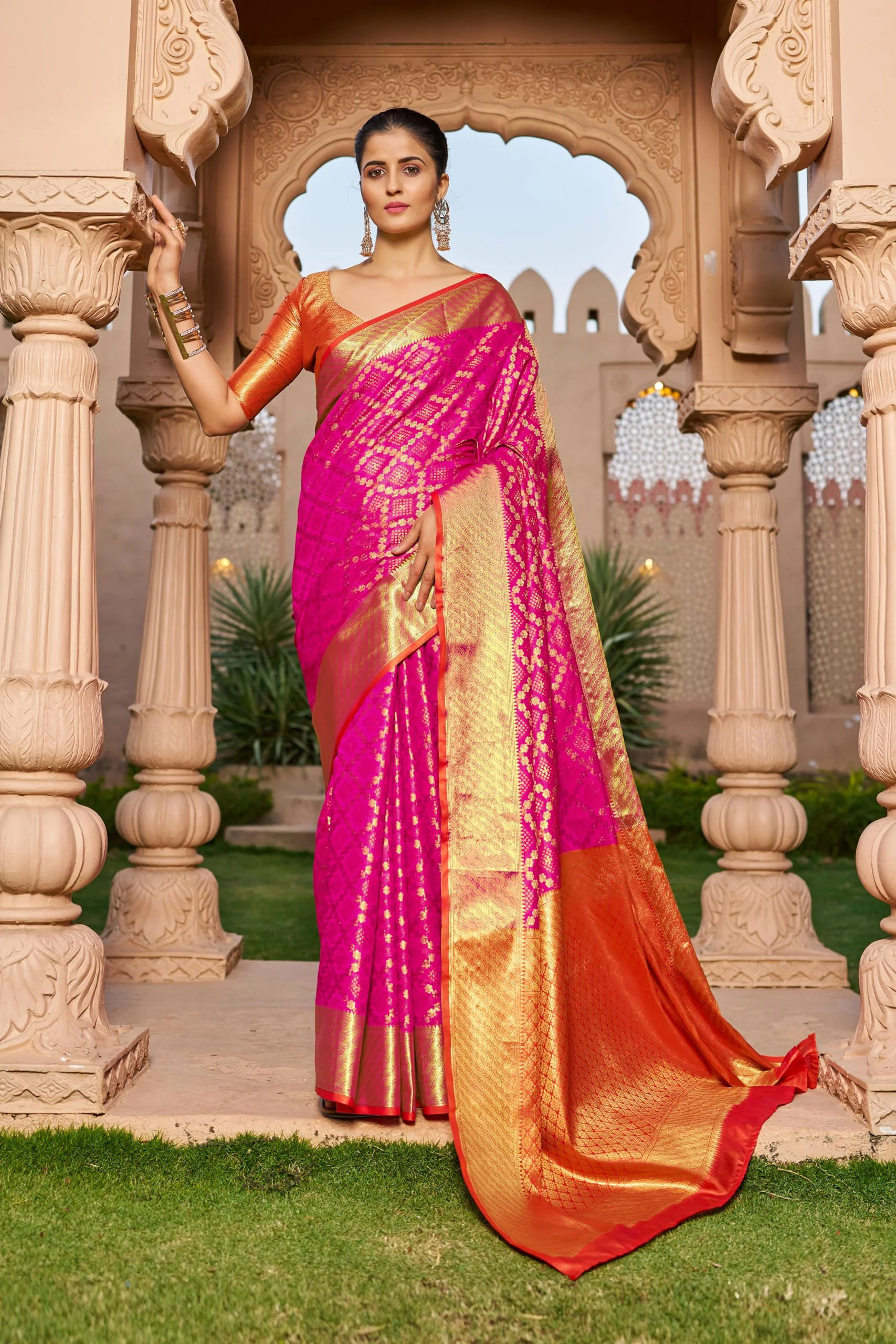 SWORNOF Women's Patola Silk Saree With Unstitched Boluse Piece (RANI) - image 5